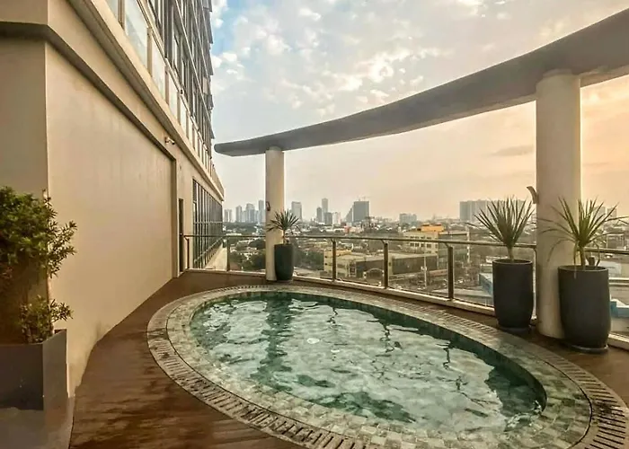 The Urban Snug Apartment Manila