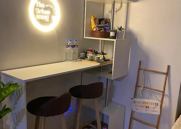 The Urban Snug شقة *